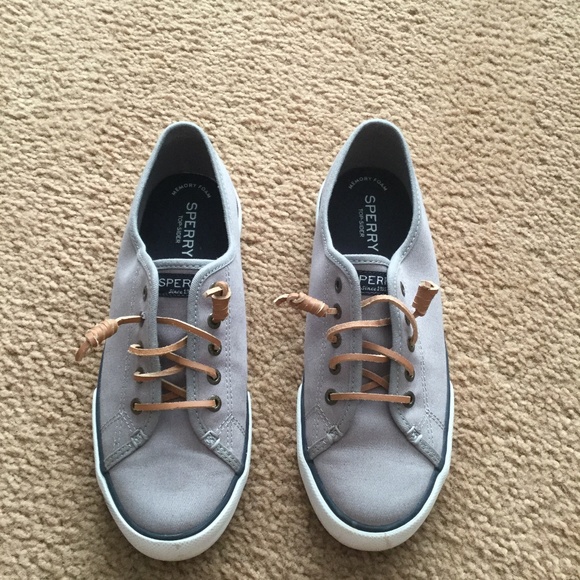 Sperry Shoes - Sperry women’s slip ons size 7